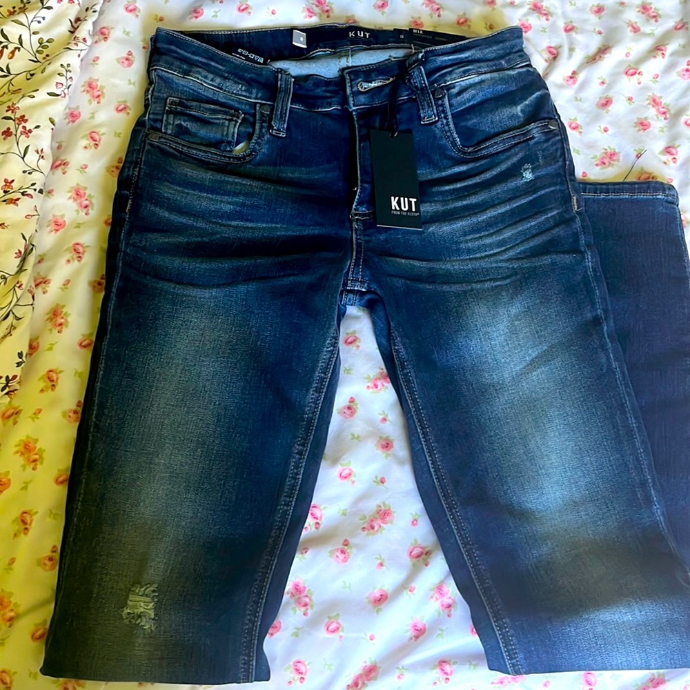 KUT From The KLOTH Mia Toothpick Distressed Skinny Jeans